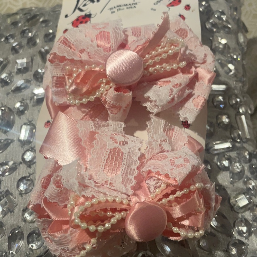 HAIR BOWS